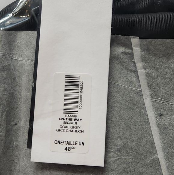 TNA Cross Body bag - Picture 4 of 9